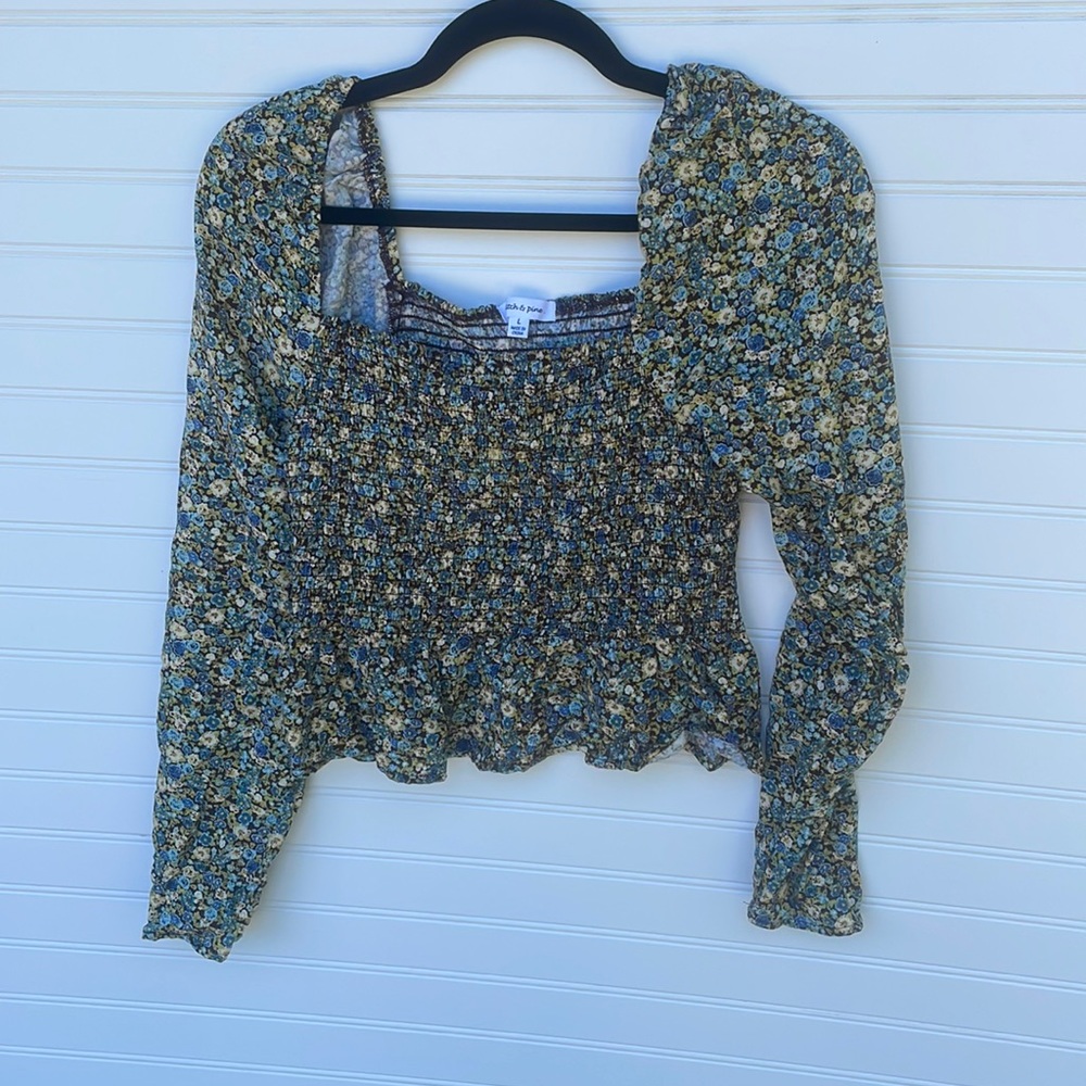 New size large top